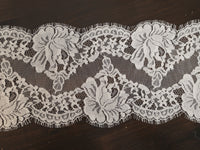 Galon Dentelle Ivoire Mariage 15 cm – Festonné Petits Cils