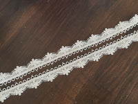 Galon dentelle ivoire clair à fleurs – 2 cm – Vendu par 10 cm · vue 3