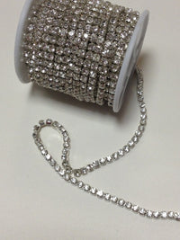 Strass  taille 2 mm, top qualité, tarif pour 50cm · vue 2
