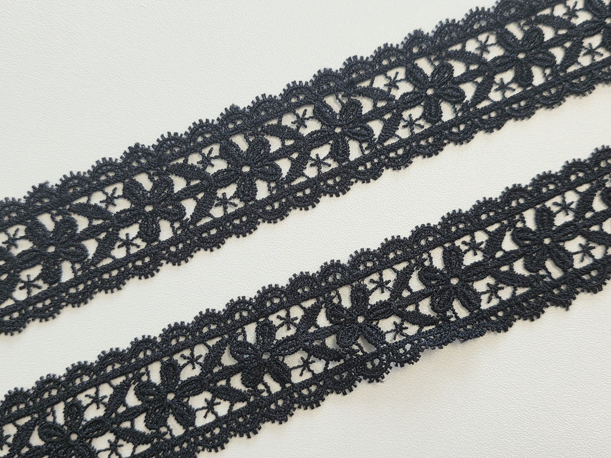 Galon Dentelle Guipure Noir Motif Floral — Largeur 5 cm | Vendu par 10 cm