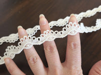 Galon ivoire nacré bohème pour création mariée couture vendu au mètre · vue 2